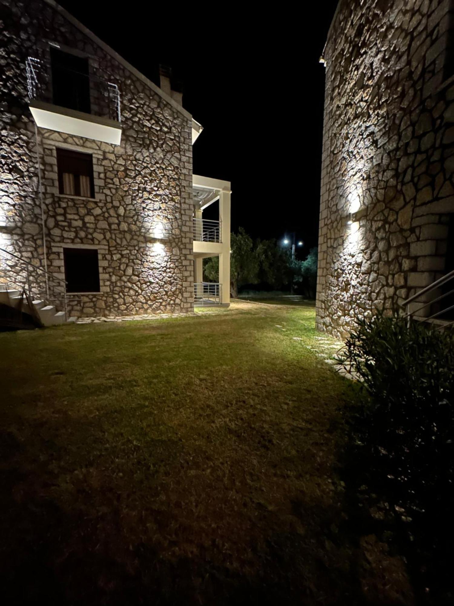 Green Hill Valanidorachi Extérieur photo